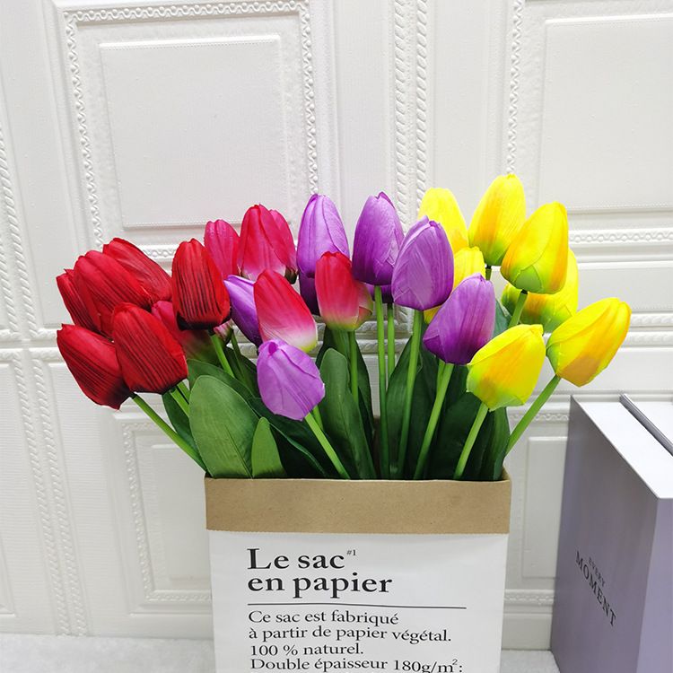 Lalele Artificiale 35cm cu 6 Flori, din Plastic Diferite Culori