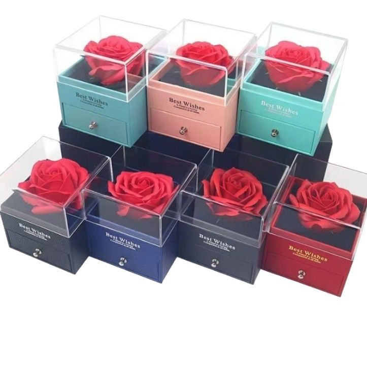 Trandafir Artificial 7x5cm din Spumă, în Cutie cu Sertar 10×8.5cm, cu Pungă de Cadou și Cartonaș Mesaj, Diferite Culori